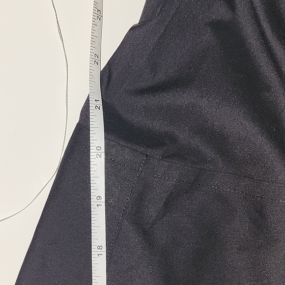 Like New Men's Black Croft&Barrow Button-down Dress Shirt (XL) - Picture 9 of 13